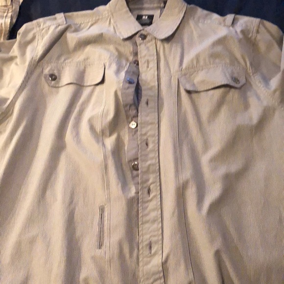 Button down - Picture 8 of 8